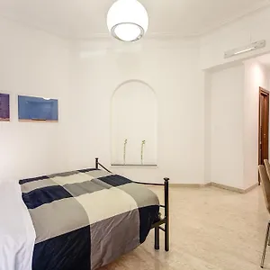Locanderia 2*, Roma Italia