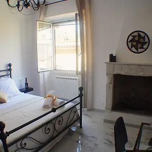 Little Rhome 2*, Roma Italia
